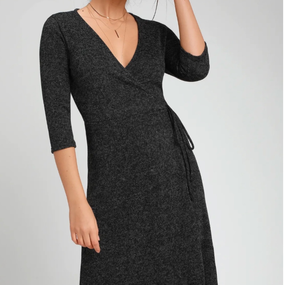 NWT Lulu's "Isadore" Charcoal Grey Marled Wrap Midi Dress Size Small